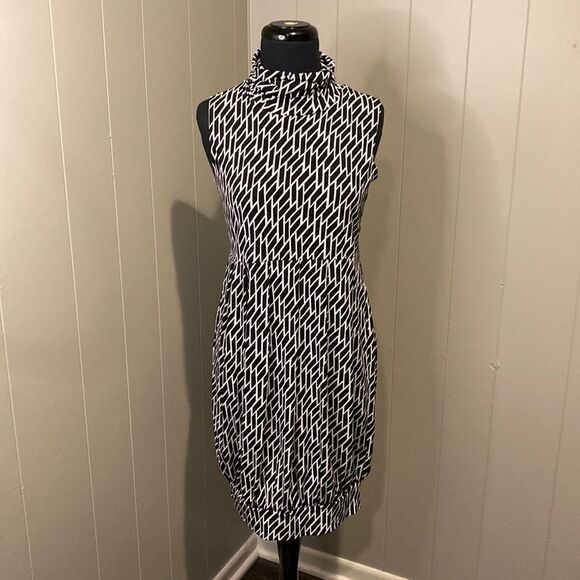 Tiana B. Small Sleeveless Turtleneck Midi Dress Elastic Hem Geometric Pattern - Picture 1 of 7